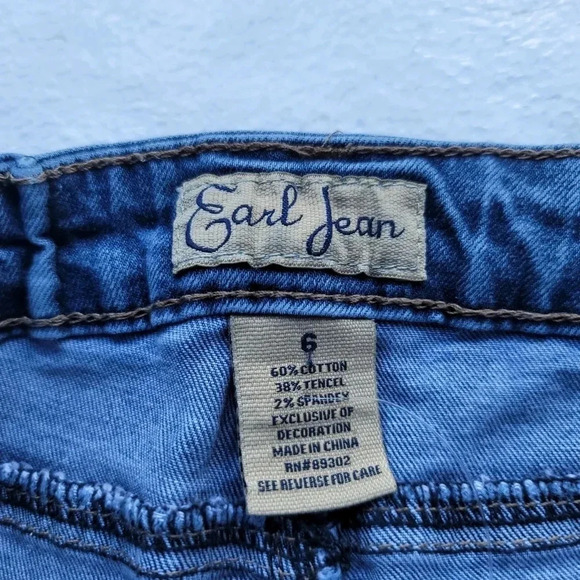 Earl Jean Blue Jeans Size 6 Womens Straight Stretch Mid Rise Medium Wash Denim - Picture 8 of 11